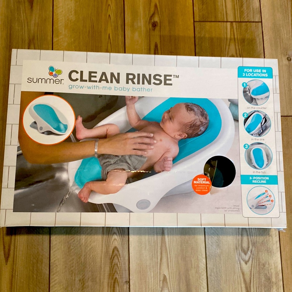 Like new infant baby bath “Summer. Clean Rinse grow-with-me baby bather”